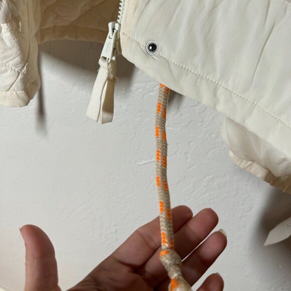FREE POEPLE‎ Movement Round And Round Brushed Sail Ivory Puffer Jacket XL - Picture 9 of 10